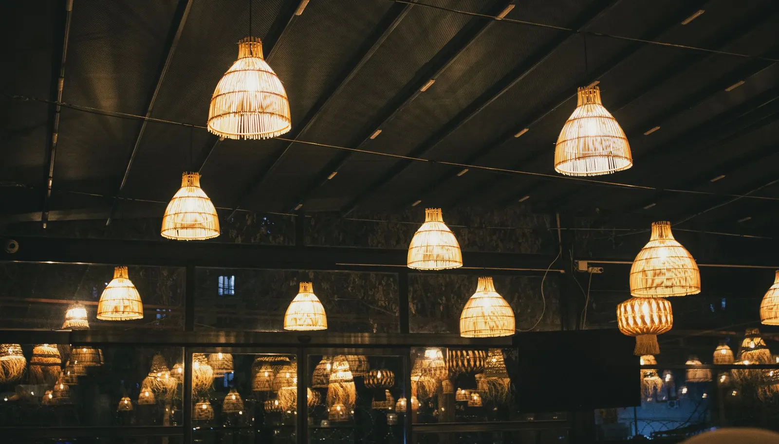 Plafon (Overhead Lamp)